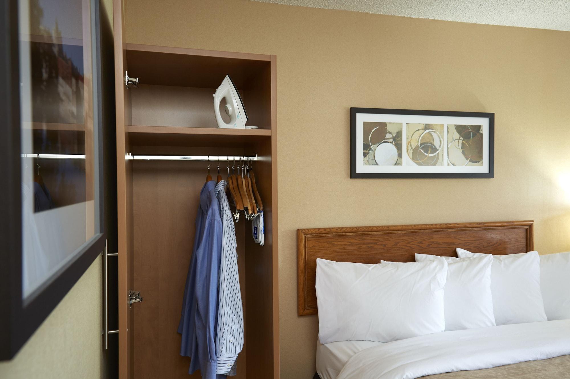 Comfort Inn Swift Current Exterior foto