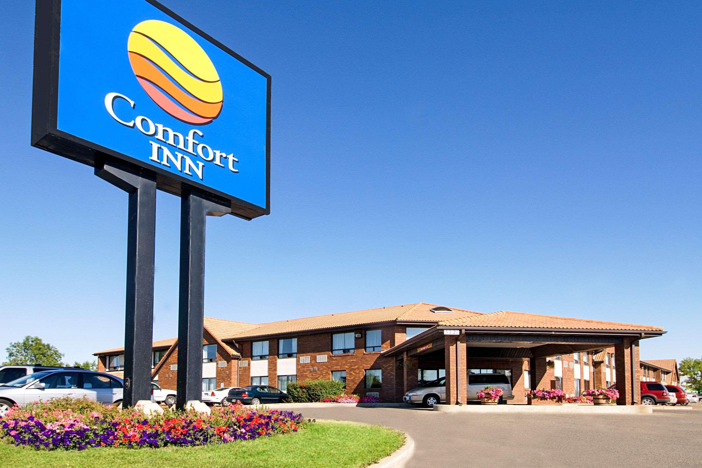 Comfort Inn Swift Current Exterior foto