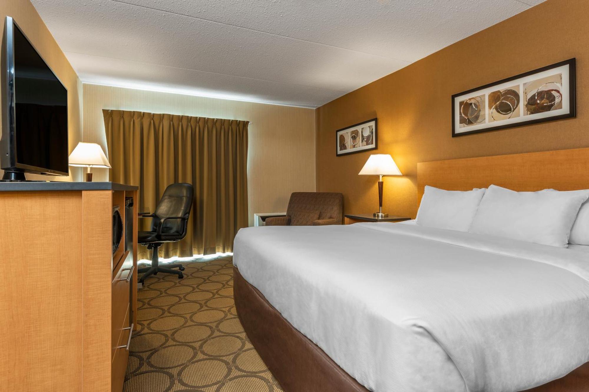 Comfort Inn Swift Current Exterior foto